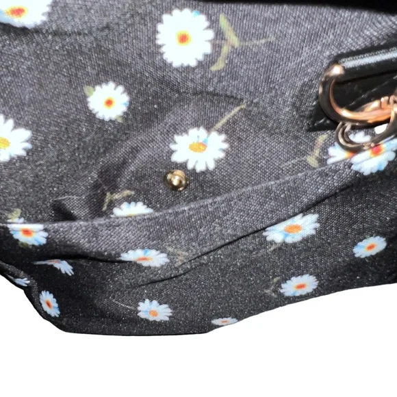 🌟NWT🌟 Alice + Olivia by Stacey Bendet Daisy Floral Duffle Bag Weekender - Picture 11 of 16